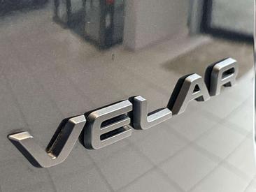 Land Rover Range Rover Velar P400e — photo 24
