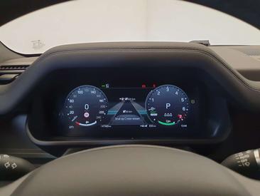 Land Rover Defender 130 D300 MHEV — photo 12