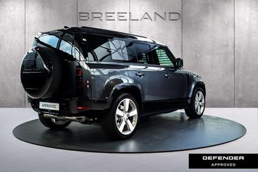 Land Rover Defender 110 X-Dynamic HSE P300e — photo 2