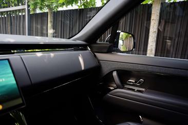 Land Rover Range Rover Sport P460e — photo 23