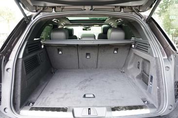 Land Rover Range Rover Sport P440e — photo 27