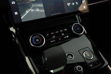 Land Rover Range Rover Sport D350 — photo 18