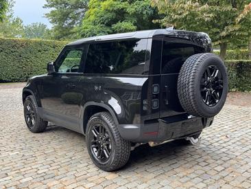 Land Rover Defender 90 3.0D WINTERPACK/TREKHAAK/DRIVERASSIST — photo 4