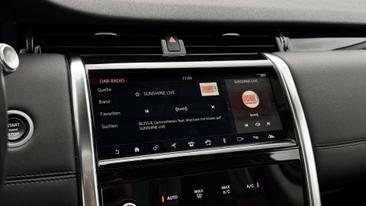 Land Rover Discovery Sport TD4 — photo 16