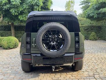 Land Rover Defender 90 3.0 D LICHTE VRACHT — photo 5