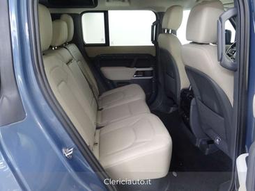 Land Rover Defender 110 SE 3.0D I6 200 CV AWD Auto — photo 5