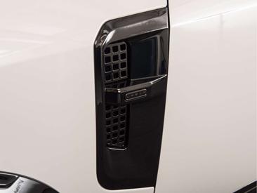 Land Rover Defender 130 D300 MHEV — photo 35