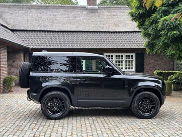 Land Rover Defender 90 3.0D WINTERPACK/TREKHAAK/DRIVERASSIST — photo 8