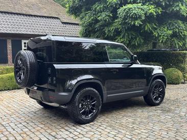 Land Rover Defender 90 3.0D — photo 8