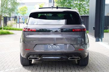 Land Rover Range Rover Sport P440e — photo 32