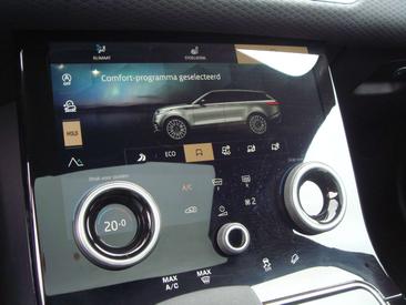 Land Rover Range Rover Velar SE R-DYNAMIC P250 — photo 13
