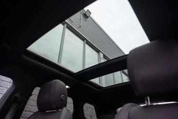 Land Rover Range Rover Evoque P269e — photo 15