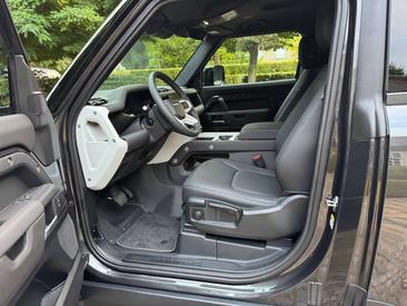 Land Rover Defender 90 3.0D LICHTE VRACHT — photo 12