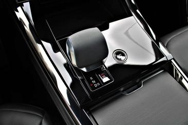 Land Rover Range Rover Sport P460e — photo 44