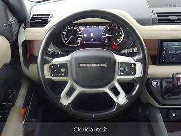 Land Rover Defender 110 SE 3.0D I6 200 CV AWD Auto — photo 11