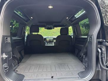 Land Rover Defender 90 3.0D LICHTE VRACHT — photo 14