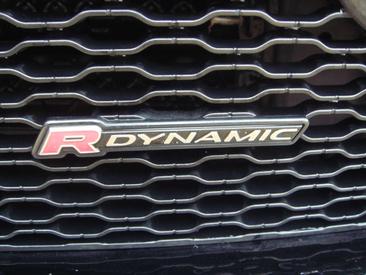 Land Rover Range Rover Velar SE R-DYNAMIC P250 — photo 17