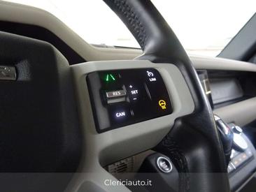 Land Rover Defender 110 SE 3.0D I6 200 CV AWD Auto — photo 13