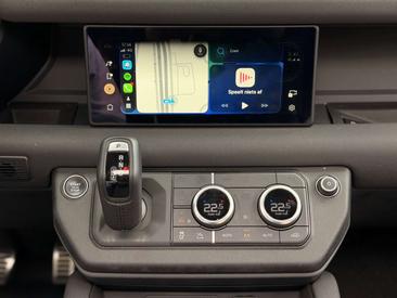 Land Rover Defender 110 X-Dynamic HSE 3.0 D MHEV D300 — photo 20