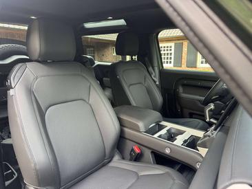 Land Rover Defender 90 3.0 D LICHTE VRACHT — photo 17