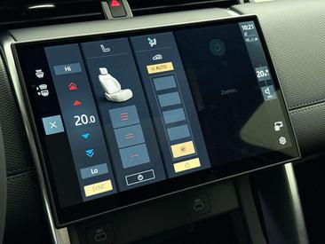 Land Rover Discovery Sport Landmark Edition — photo 18