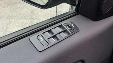 Land Rover Discovery Sport TD4 — photo 30