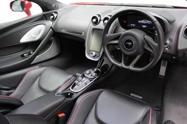 McLaren GT — photo 12
