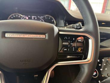Land Rover Range Rover Evoque P300e R-Dynamic S — photo 13