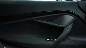 McLaren 750S — photo 13