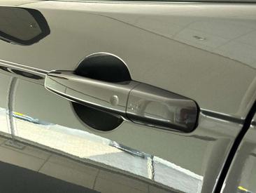 Land Rover Discovery Sport Landmark Edition — photo 22
