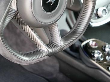 McLaren GT — photo 19