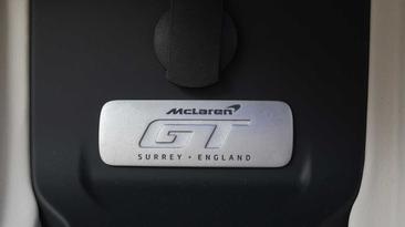 McLaren GT — photo 18