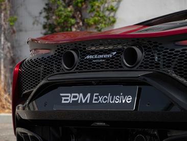 McLaren Artura — photo 18
