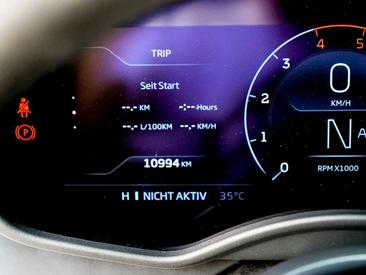 McLaren GT — photo 20