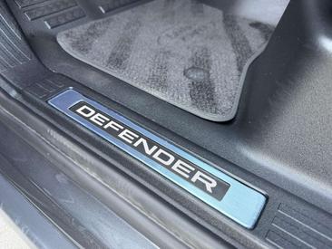 Land Rover Defender 110 P400e X-Dynamic SE AWD Auto. MY24 Gris — photo 17