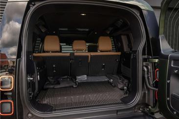 Land Rover Defender 110 X-Dynamic HSE Pano 22 Inch Trekh Vert 2.0 P300e — photo 9
