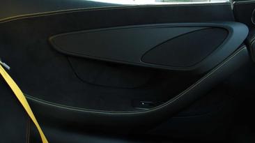McLaren 570GT — photo 23