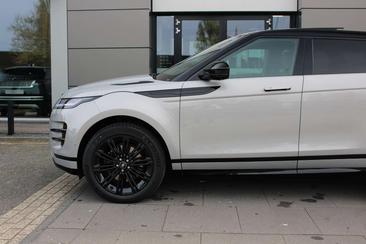 Land Rover Range Rover Evoque P269e — photo 32