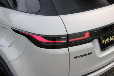 Land Rover Range Rover Evoque P269e — photo 34