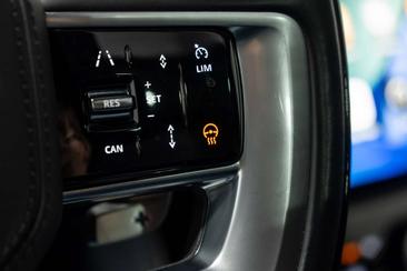 Land Rover Range Rover P440e Autobiography Massage Meridian3D Pano Trekhaak HUD Gris — photo 31