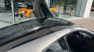 McLaren 570GT — photo 30
