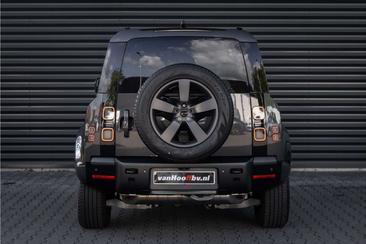 Land Rover Defender 110 2.0 P300e X-Dynamic HSE Pano Head Up Trekh Gris — photo 32