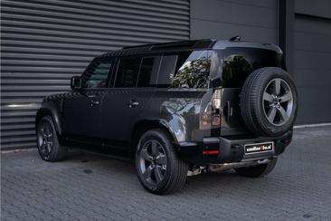 Land Rover Defender 110 2.0 P300e X-Dynamic HSE Pano Head Up Trekh Gris — photo 34