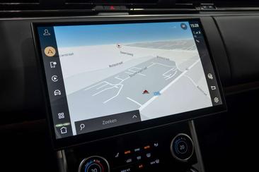 Land Rover Range Rover D350 Autobiography 7pl Massage MeridianSignature Pano Noir — photo 38