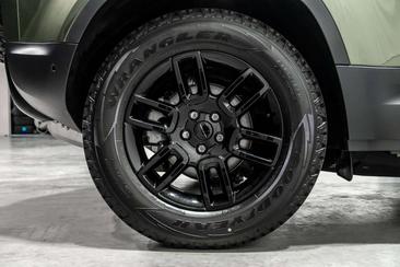 Land Rover Defender 110 D250 S Hard Top Lichte Vracht 3-Zit Trekhaak Vert — photo 47