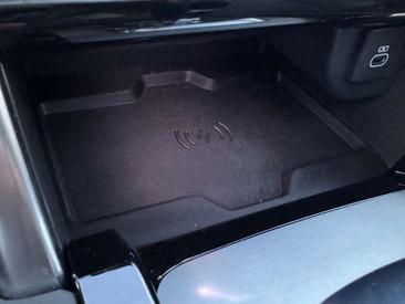 Land Rover Discovery Sport R-Dynamic SE P200 — photo 41