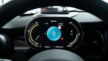 Mini 3 Portes Berline Cooper SE — photo 29