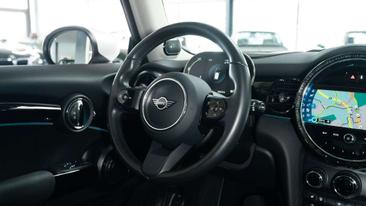 Mini 3 Portes Berline Cooper SE — photo 31