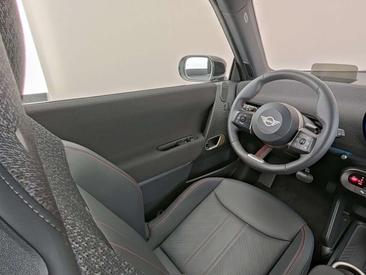 Mini Cooper Electric Berline Cooper SE — photo 3
