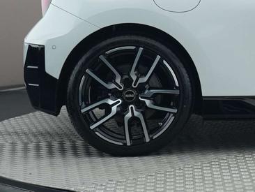 Mini Cooper Electric Berline Cooper SE — photo 16
